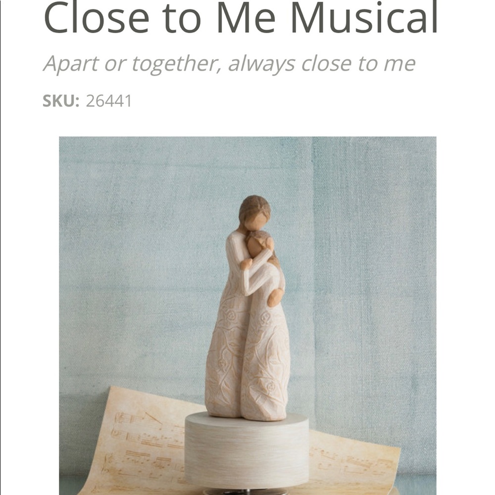 ✨SALE✨🎀Willow Tree Musical Figurine🎀